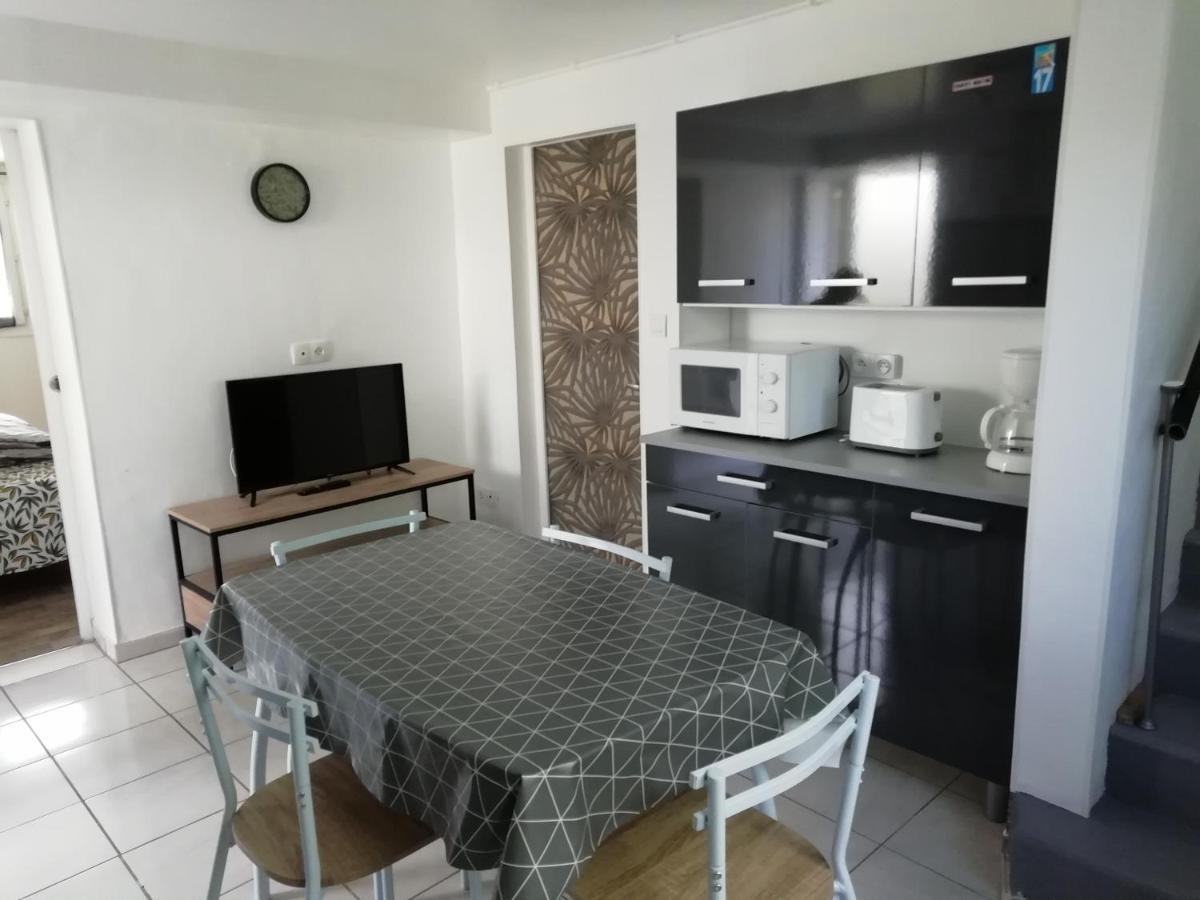 Appartement Location saisonniere à Cozes Extérieur photo